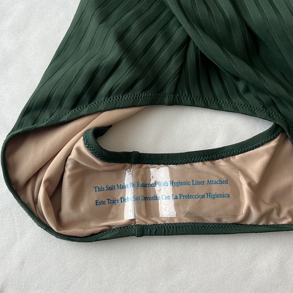 NWOT SHADE & SHORE ONE PIECE SWIMSUIT Sz M - Picture 5 of 12